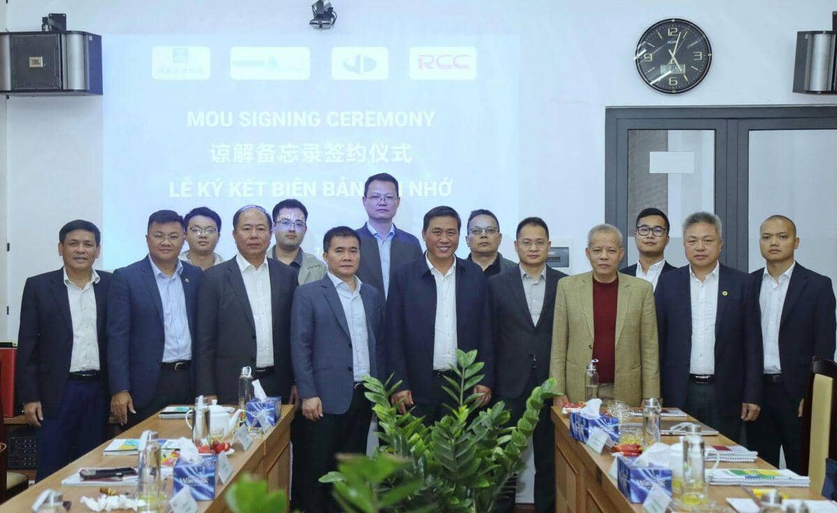 Vì sao các tập đoàn Trung Quốc muốn tham gia chuỗi dự án metro tại Việt Nam?