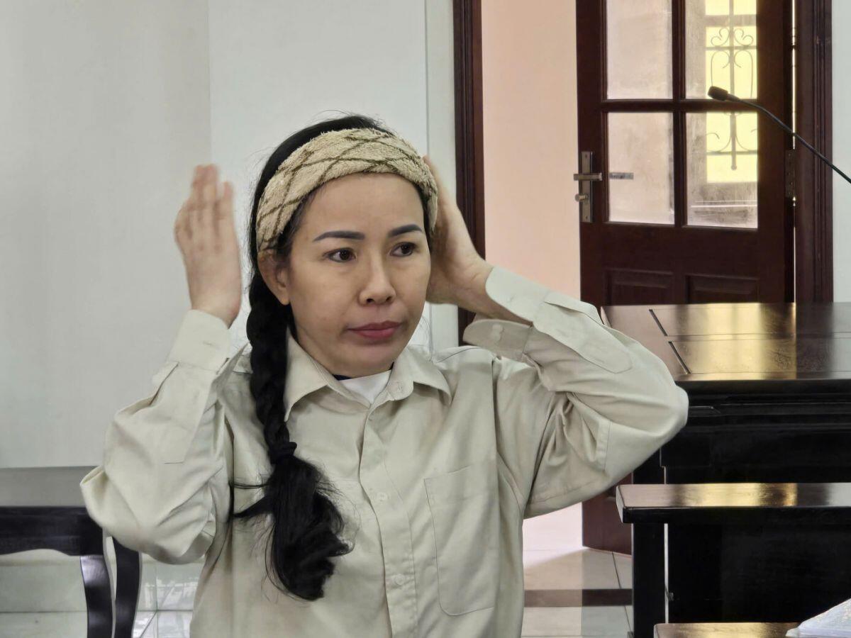 Xúc phạm vợ chồng bà Nguyễn Phương Hằng, YouTuber Đinh Thị Lan bị phạt 21 tháng tù