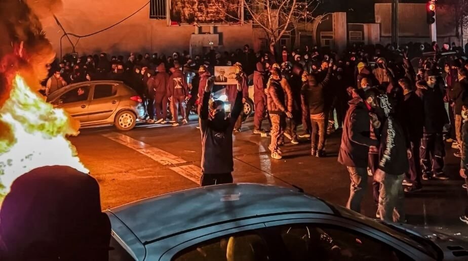 Thị trường dầu mỏ chao đảo giữa căng thẳng Iran - Mỹ: Giá sẽ đi về đâu?