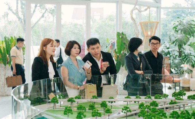 Dòng tiền địa ốc 'Nam tiến' khi giá nhà Hà Nội tiếp tục tăng