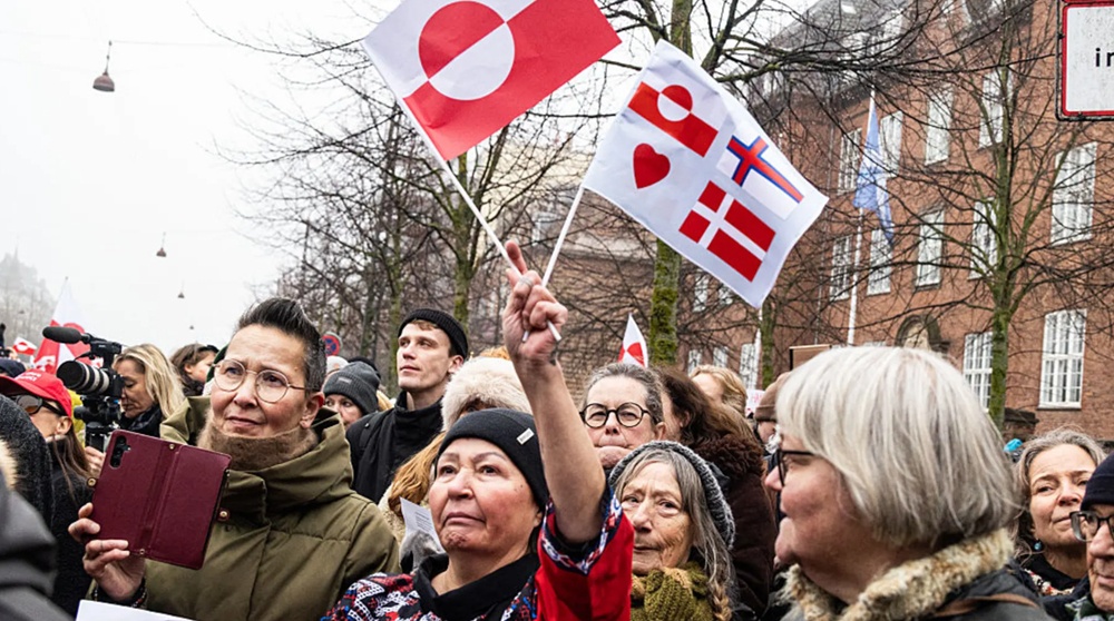 Greenland phát cảnh báo khẩn: Thủ hiến kêu gọi người dân tích trữ lương thực, sẵn sàng mọi kịch bản