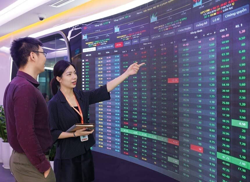 Tái cấu trúc mô hình cung ứng vốn