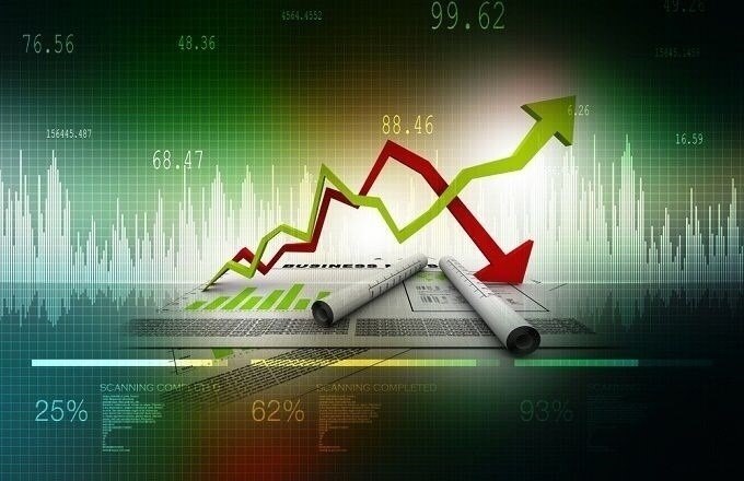 Lợi nhuận bùng nổ không cứu nổi tâm lý "thủ thế"