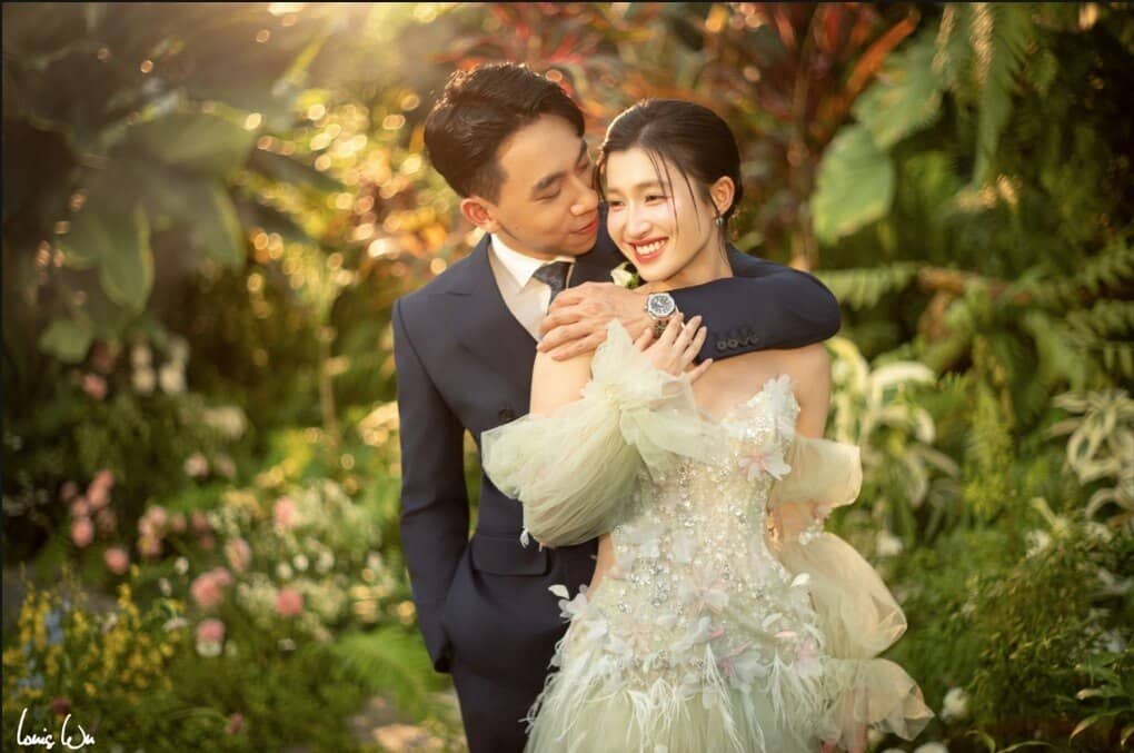 Khi cổ phiếu "định danh" vị thế của các nàng dâu hào môn