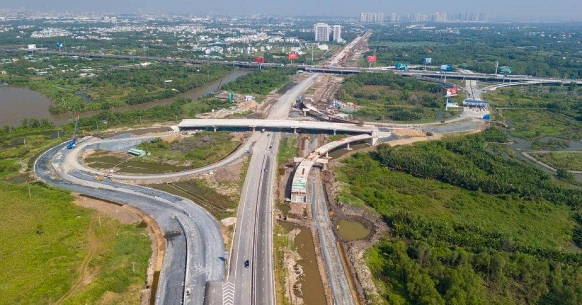 Nhà ở TP.HCM, Hà Nội thành 'đặc quyền' của người giàu