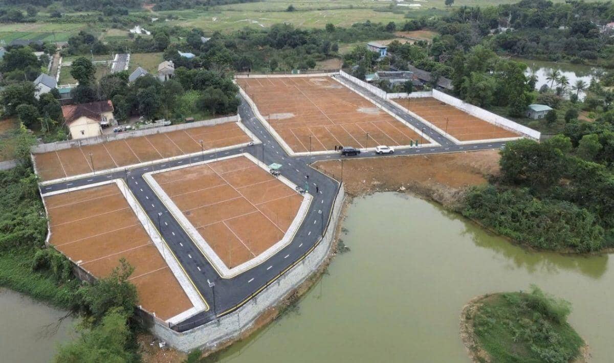 Ồ ạt phân lô bán nền, “thổi giá” đất vùng ven Hà Nội ăn theo thông tin quy hoạch