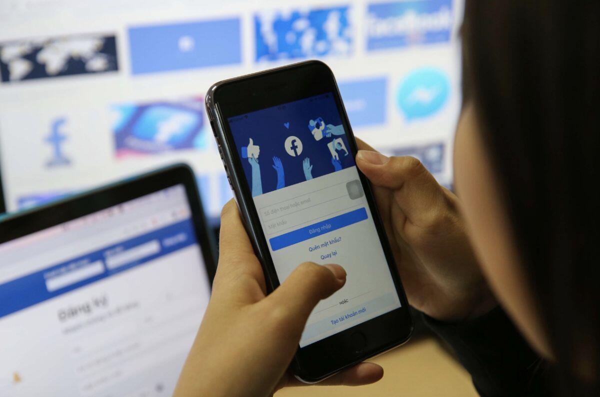 Người dùng Facebook sắp phải trả tiền: Meta thử nghiệm gói thu phí trên Instagram, Facebook và WhatsApp