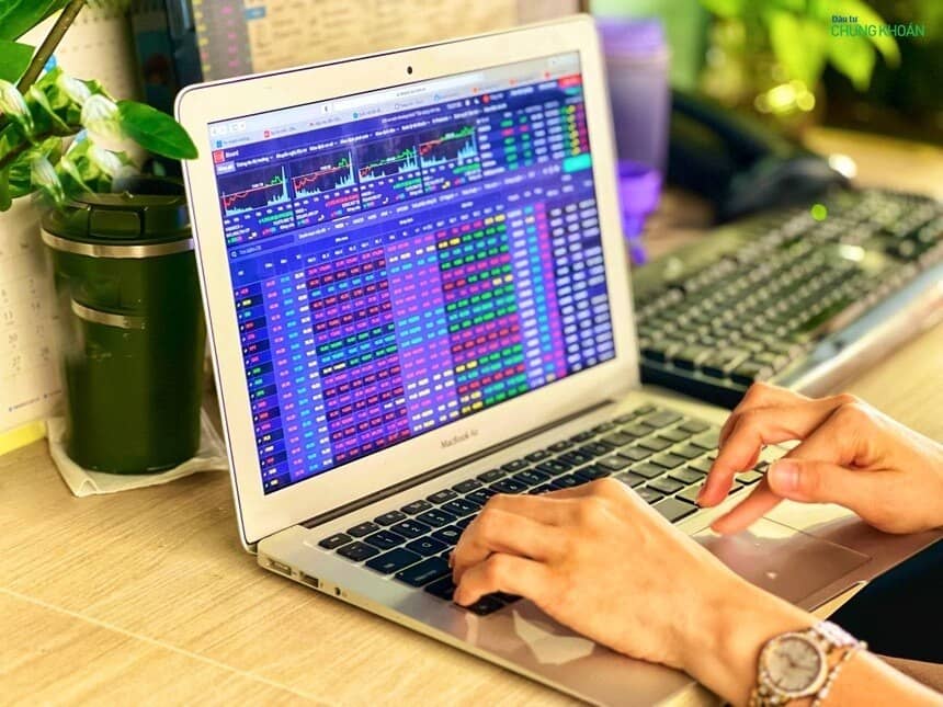 Chuyên gia khuyến nghị chọn cổ phiếu trên nền tăng trưởng cao