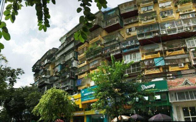 Nhà tập thể cũ, chung cư “không sổ” vẫn tăng giá phi mã ở Hà Nội