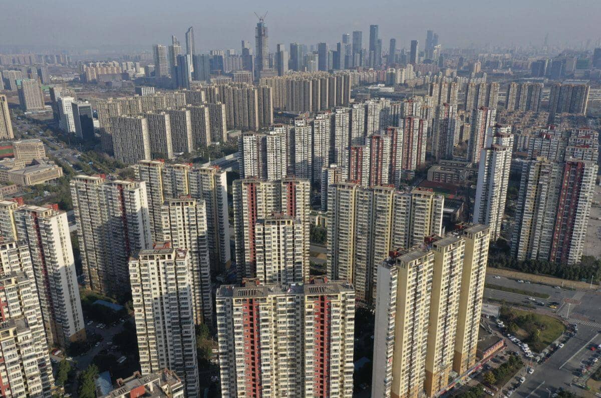 “Vòng kim cô” được tháo, địa ốc Trung Quốc thức giấc sau cơn ác mộng dài?