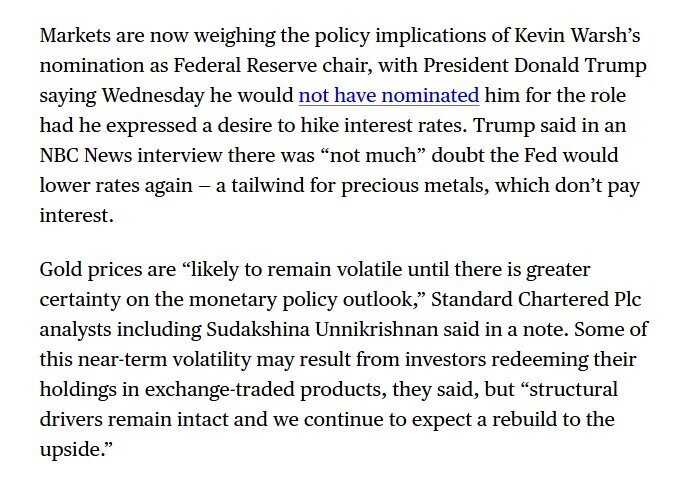 Bạc tiếp tục lao dốc gần 20%, hứng chịu làn sóng bán tháo mới tại Trung Quốc