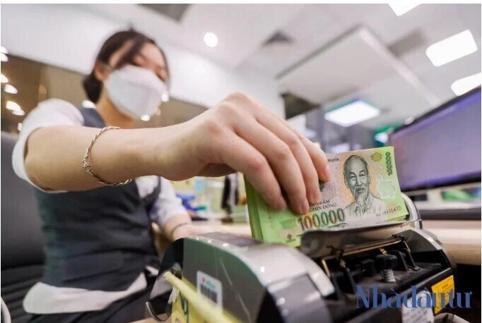 Vì sao lãi suất liên ngân hàng tăng sốc rồi “quay xe”?