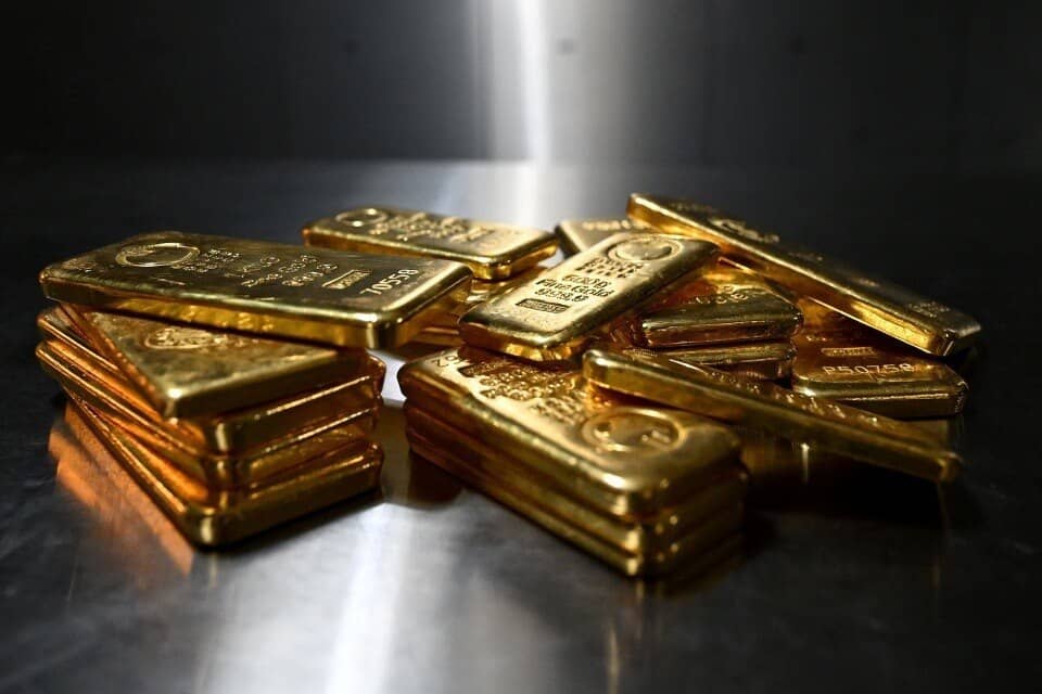 Vàng "độc diễn", Bitcoin "hụt hơi"