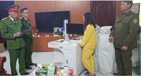 Thu 1,1 tấn viên nén, 2 triệu vỏ chai trong vụ “đại công xưởng” thuốc giả: Phát hiện thực phẩm giảm cân chứa chất cấm gây đột quỵ