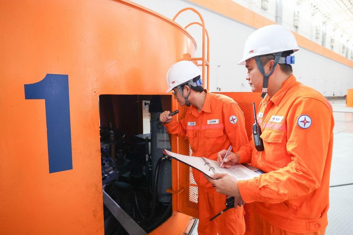 Doanh nghiệp nhà nước không thể bị buộc 'năm nào cũng lãi' với dự án nền tảng, rủi ro cao