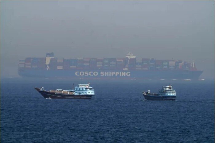 Mỹ yêu cầu tàu thương mại né lãnh hải Iran sau khi có đe dọa “thảm sát”