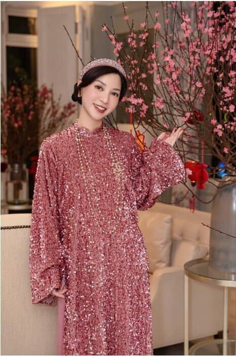 Bị nghi vấn thương vụ 750 tỷ đồng là "rửa tiền, lừa đảo bán hàng giả", Hannah Olala lên tiếng