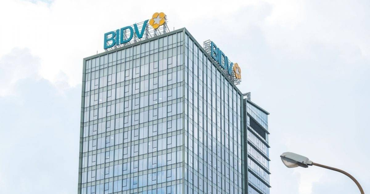 Một ngân hàng quốc doanh tạm dừng cho vay dự án bất động sản