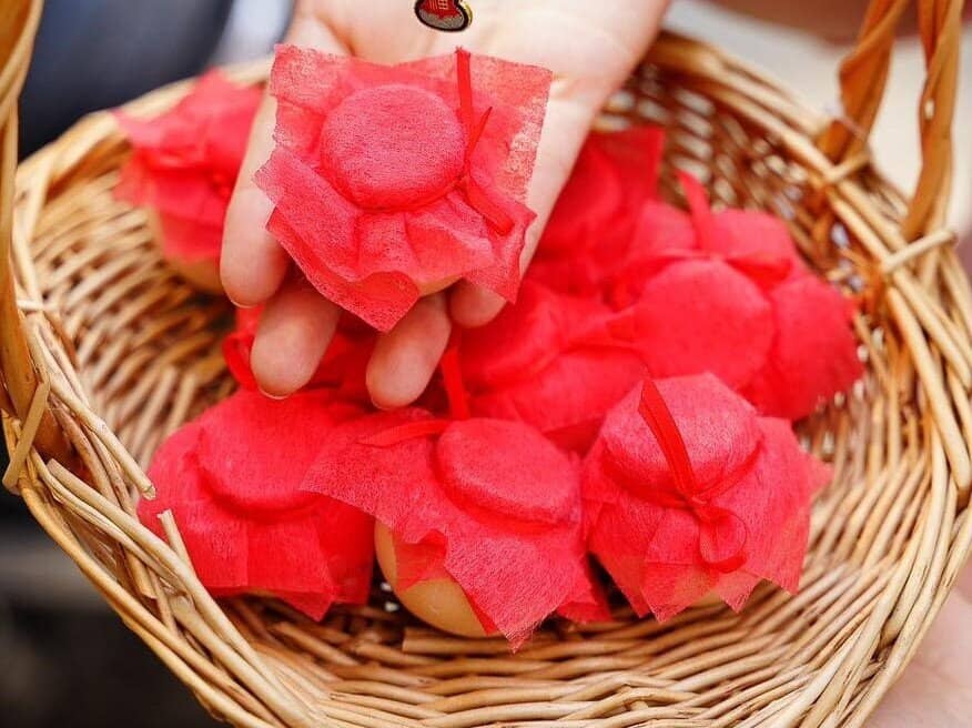 Đầu năm mới nhiều người chọn mua thứ này, giá chỉ vài nghìn đồng nhưng may mắn cả năm