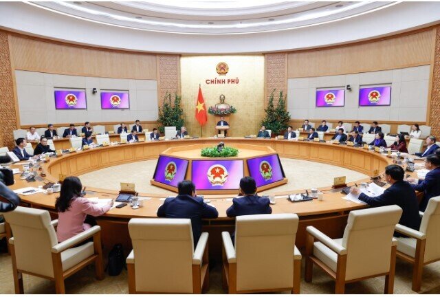 Thủ tướng: 'Ăn Tết gọn, làm việc sớm, vào việc ngay'