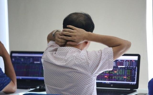 3 "cái bẫy" nhà đầu tư chứng khoán cần tránh để không “mất tiền” năm 2026
