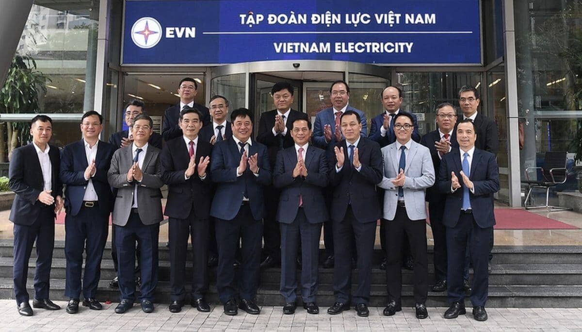 EVN, PVN, Petrolimex, Vinachem được giao nhiệm vụ then chốt năm 2026