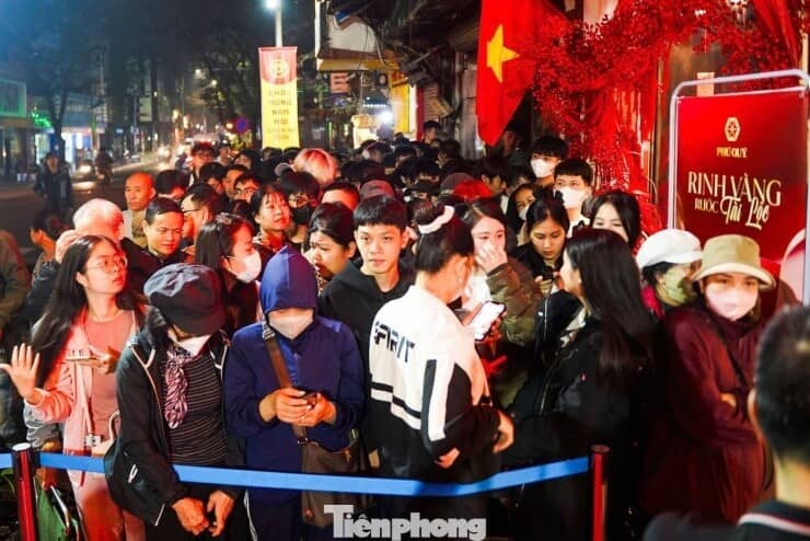 'Vàng mắt' vì bạc