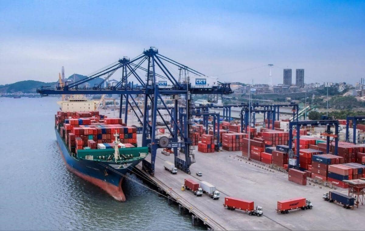 Chiến sự Trung Đông: Doanh nghiệp Việt lo cước vận tải tăng, chậm giao hàng