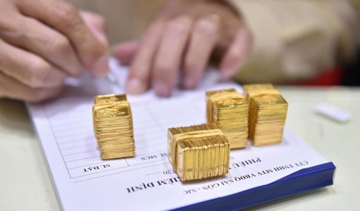 Giá vàng “nhảy múa” vì căng thẳng Trung Đông, có nên xuống tiền lúc này?