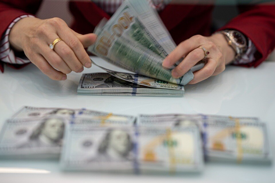 Áp lực Trung Đông "đốt nóng" tỷ giá USD/VND