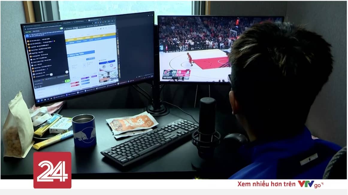 Bên trong “tổng hành dinh” Xôi Lạc TV ở Hà Nội: Lộ phòng thu kín như boongke, BLV làm việc xuyên đêm