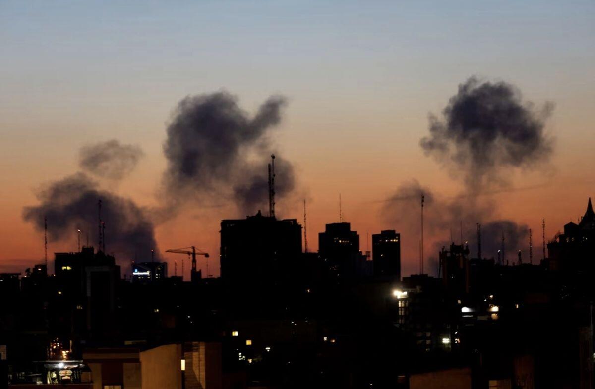 80 tiêm kích Israel dội bom Tehran, hàng loạt cơ sở quân sự Iran rung chuyển