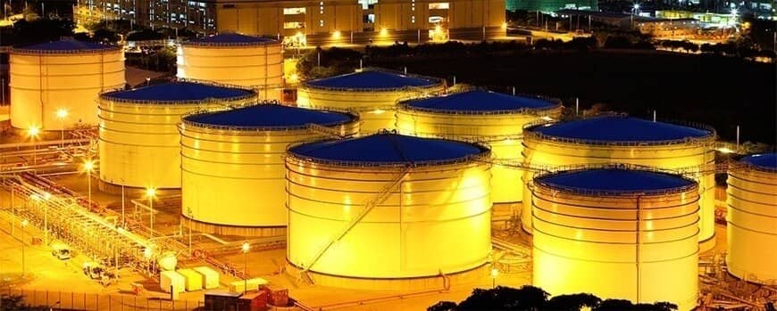 Giá dầu thế giới xác lập kỷ lục mới trong tuần qua