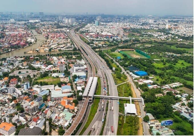 Nhiều nhà đầu tư địa ốc 'xả hàng' để bớt lỗ