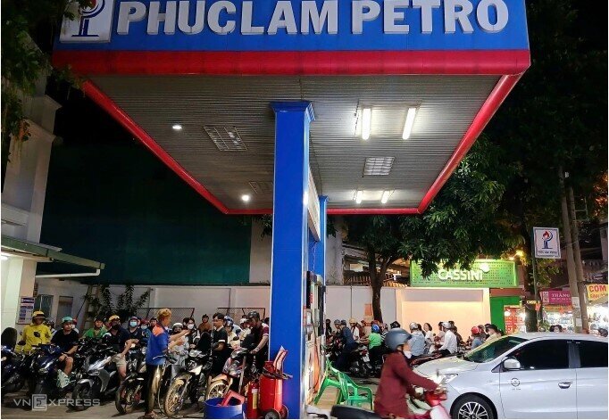 Việt Nam chưa phải dùng nguồn xăng dầu dự trữ quốc gia