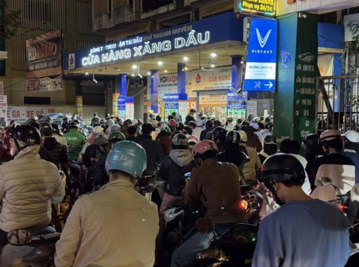 Bộ Công Thương khuyến khích làm việc từ xa nhằm tiết kiệm xăng dầu trong bối cảnh giá dầu tăng