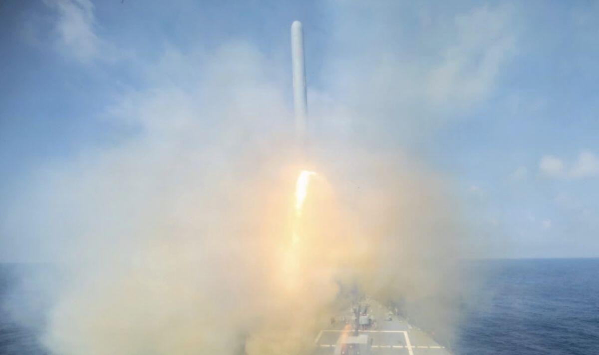 Tổng thống Mỹ: Iran cũng sở hữu tên lửa Tomahawk