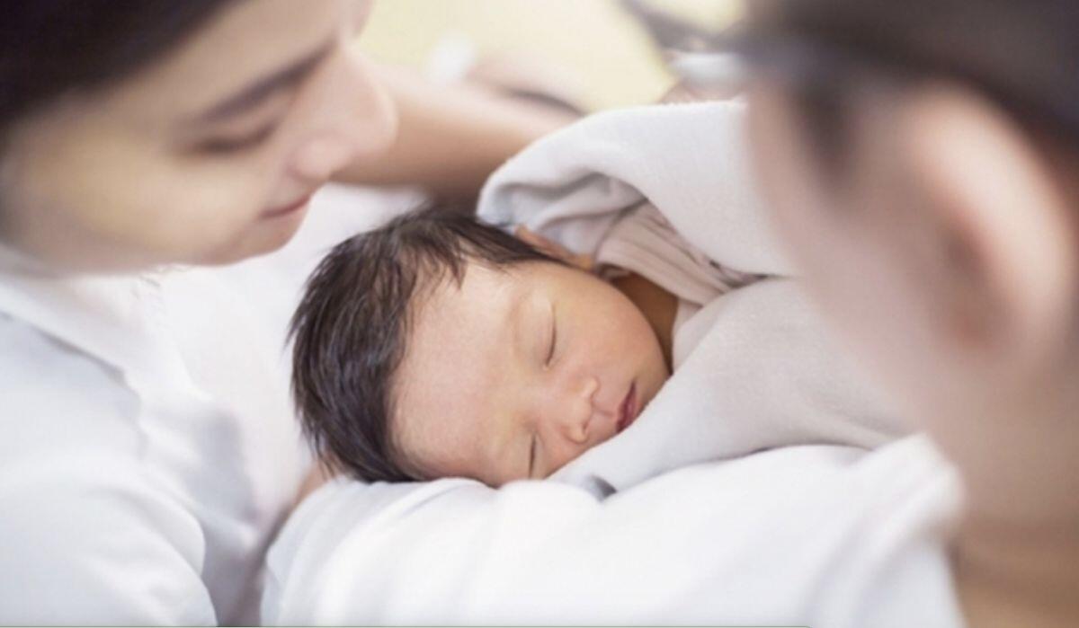 Sinh đủ 2 con trước 35 tuổi có thể được hỗ trợ 2 triệu đồng/lần sinh