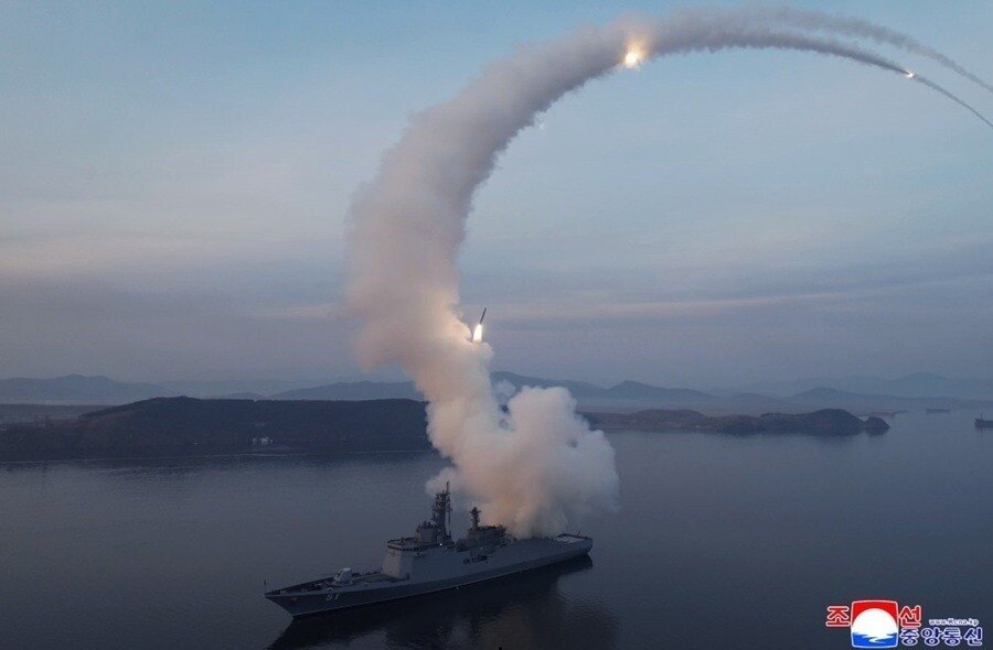 Bình Nhưỡng "tăng tốc" thử nghiệm vũ khí chiến lược