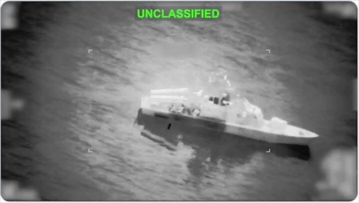 Mỹ tuyên bố phá hủy 16 tàu rải thủy lôi Iran