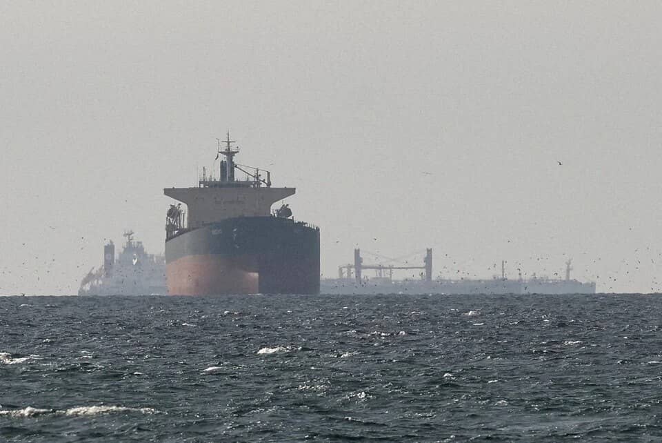 Iran dọa biến vùng Vịnh thành nấm mồ cho kẻ xâm lược