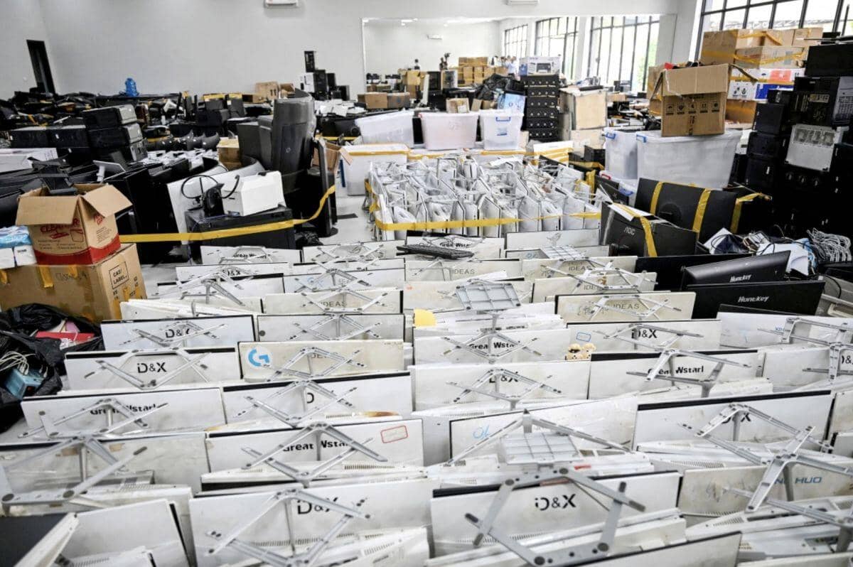 Bên trong hang ổ lừa đảo trực tuyến ở Campuchia