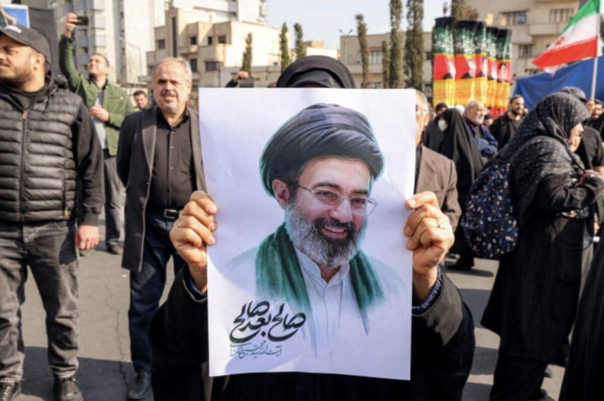 Thông điệp 'chiến đến cùng' trong phát biểu đầu tiên của tân Lãnh tụ Iran