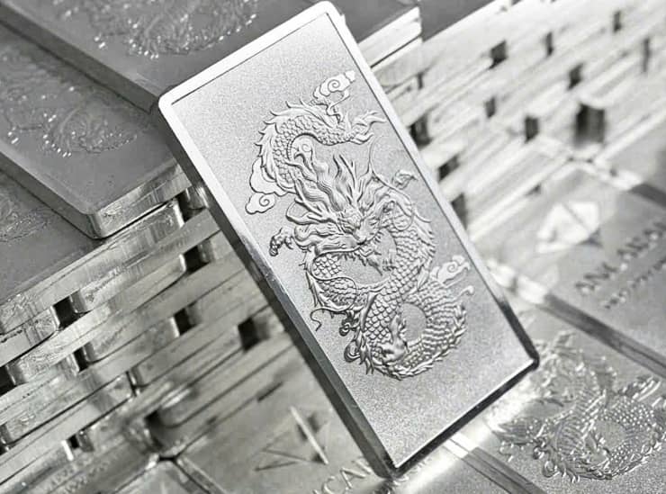 Giá bạc hôm nay 15/3/2026 lao dốc thẳng đứng, bạc thỏi đã giảm sốc 8 ...