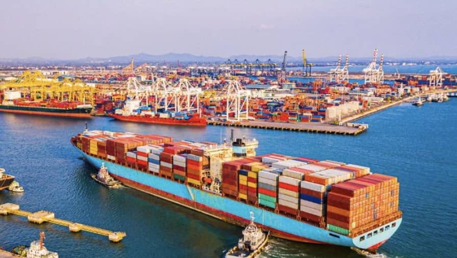 Logistics 'thời chiến'