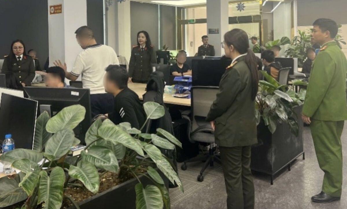 Khởi tố 5 bị can lừa đảo chiếm đoạt tài sản bằng chiêu đồng tiền mã hoá FTXF