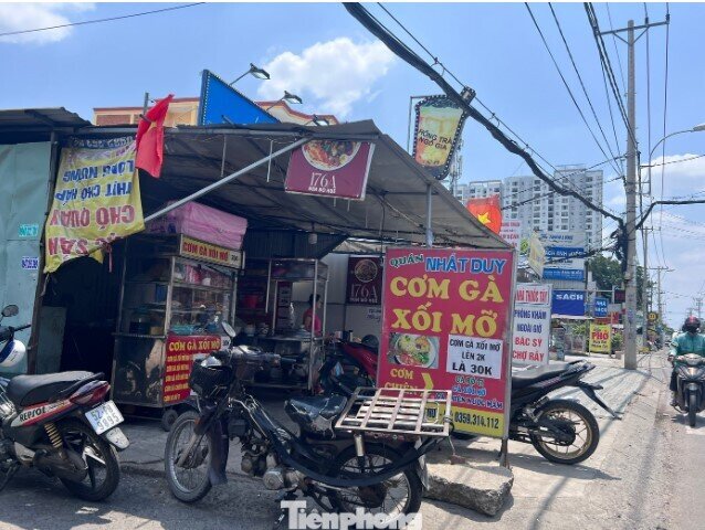 Bão giá ập đến, quán xá lao đao