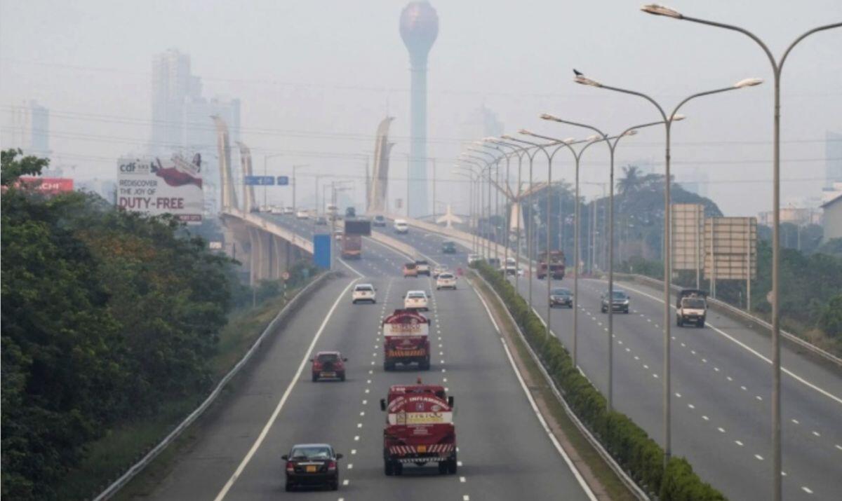 Tổng thống Sri Lanka kêu gọi người dân ngừng sạc xe điện ban đêm