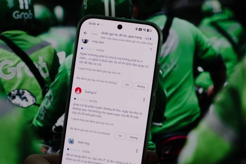 Grab "hứng" bão chỉ trích sau vụ ồn ào với Nhạc sĩ Minh Khang