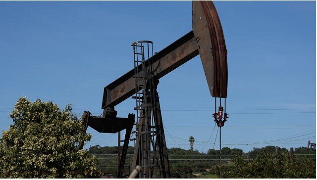 Dầu Brent vượt 114 USD/thùng, khí đốt châu Âu tăng 30% sau các cuộc tấn công từ Iran